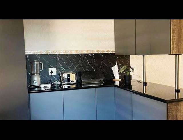 4 BEDROOM HOUSE FOR SALE IN VAN RIEBEECK PARK